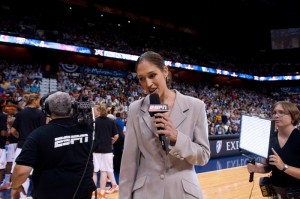 <p>Former women's basketball player Rebecca Lobo now has a successful career as a sports commentator. Photo by Joe Faraoni</p>