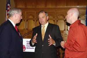 <p>Richard Schwab, center, then dean of the Neag School of Education, speaks with Dennis Van Roekel, left, president of the National Education Association, and Barry Fargo, a New London teacher, after a 2008 press conference announcing the CommPACT initiative. Archival photo supplied by the Connecticut Education Association</p>