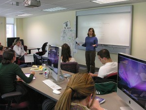 <p>Wendy Glenn, associate professor of curriculum and instruction, teaches a class. Photo by Janice Palmer</p>