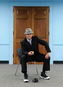 <p>Peter Finch '04 (BUS), poses for a portrait at the Bridgeport Public Library.</p>