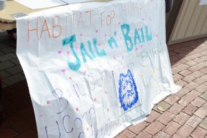 Jail n' Bail, a fundraiser for Habitat for Humanity, was held on Fairfield Way. (Ariel Dowski '14 (CLAS)/UConn Photo)
