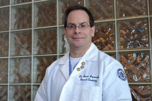 Dr. Steven Lepowsky of the UConn School of Dental Medicine. (Tina Encarnacion/UConn Health Center Photo)