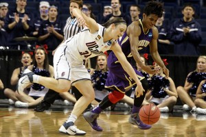 Junior guard Kelly Faris '13 (ED) goes after a loose ball during the Huskies 83-47 win against Prairie View A&M in the first round of the NCAA Tournament on Saturday at Webster Bank Arena in Bridgeport, Conn. (Bob Stowell '70 (CLAS) for UConn)