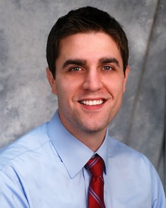 Eric Szafran, graduate student commencement speaker in 2012. (Janine Gelineau/UConn Health Center Photo)