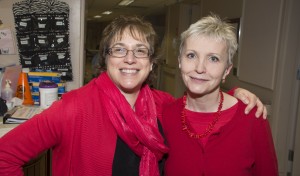 Dorota Pawlak, NP and Susan Eisenberg, SW at the Cardiac Stepdown Unit at UConn John Dempsey Hospital. (Photo by Janine Gelineau)