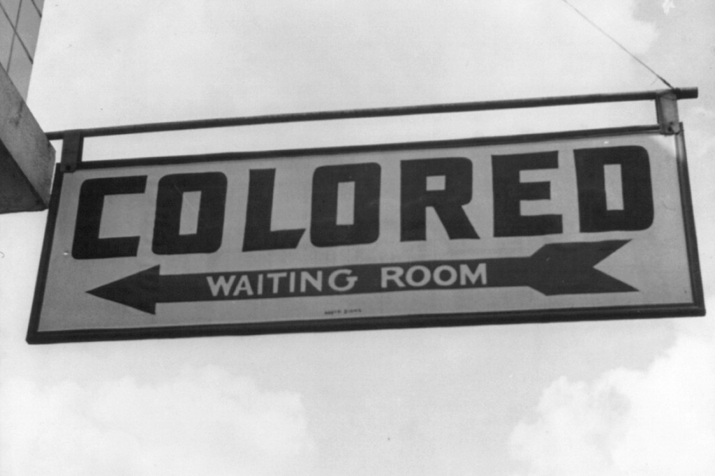 Jim Crow sign, 1943. (Wikimedia Commons Photo)