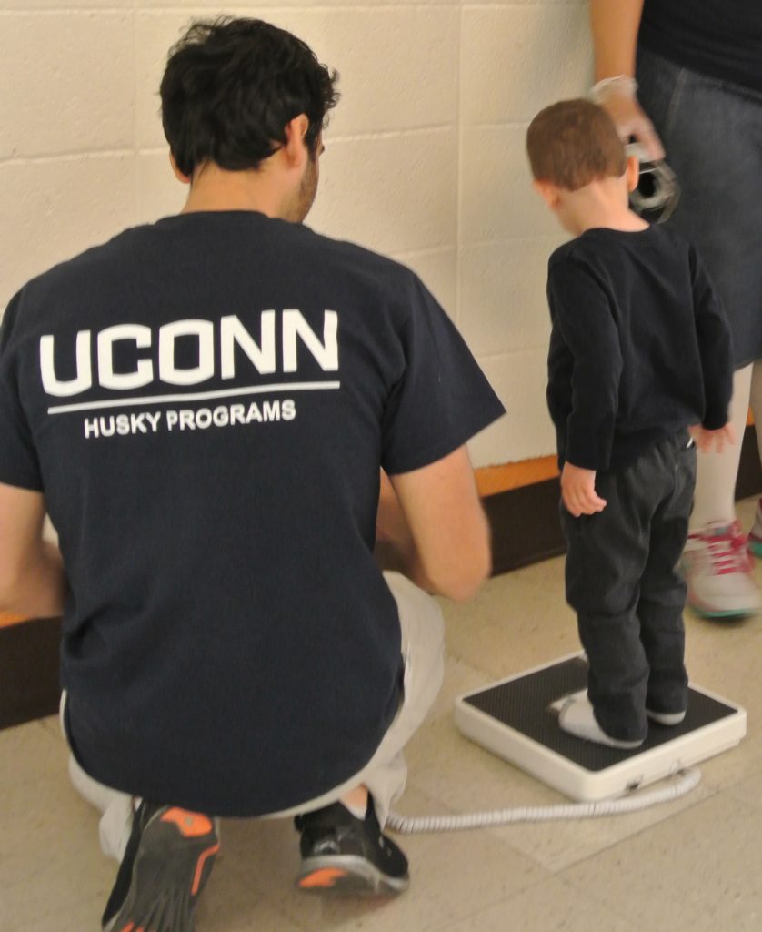 Husky Nutrition, a program for parents, is delivered by UConn undergraduates as part of a service learning experience. (UConn Health Photo)