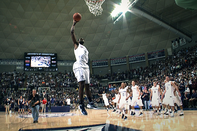 UConn's Mens Basketball friday night dunk contest 2011