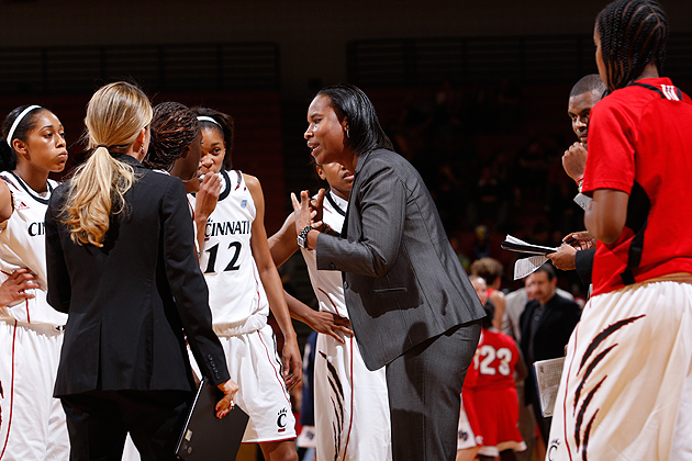 Jamelle Elliott '96 (ED), '97 MA, longtime former Huskies assistant coach, is in her third season as head coach of the Cincinnati Bearcats. She returns to Gampel Pavilion to face the Huskies in a Big East Conference game on Jan. 19. (University of Cincinnati Sports Communications)