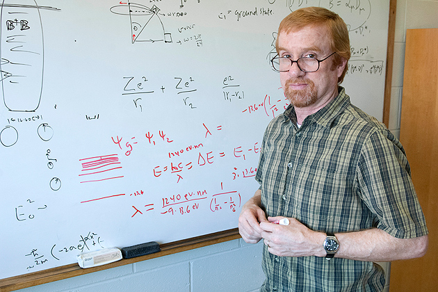 Thomas C. Blum, Associate Professor, Physics (Daniel Buttrey/UConn Photo)