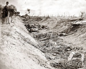 Antietam, Md., Confederate dead at Bloody Lane. (Wikimedia Commons, photo from' Civil War Images. Plate of Gardner's Photographic Sketch Book of the War,' Vol. 1, Philp & Solomons Publishers, Washington, D.C. (1866))