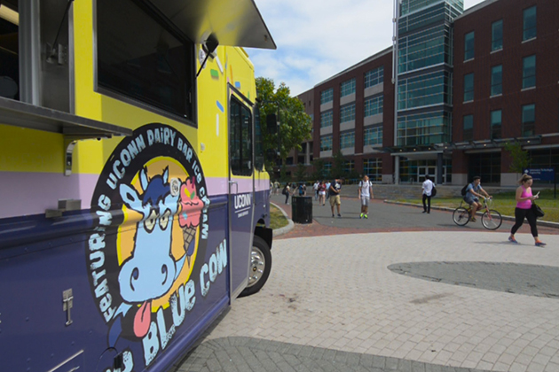 The Ice Cream Truck on Fairfield Way. (Elizabeth Caron/UConn Photo)