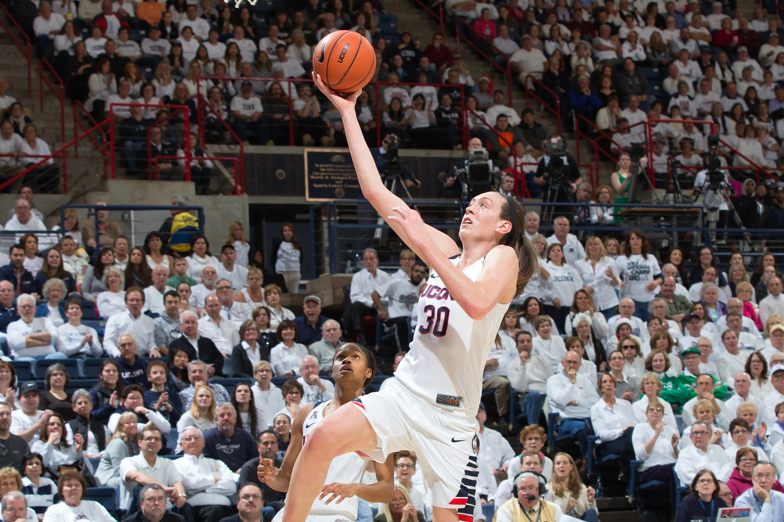 Breanna Stewart '16 (CLAS) is the only collegiate athlete among 25 finalists for the 2016 U.S. Olympic Women's Basketball Team. (Stephen Slade '89 (SFA) for UConn)