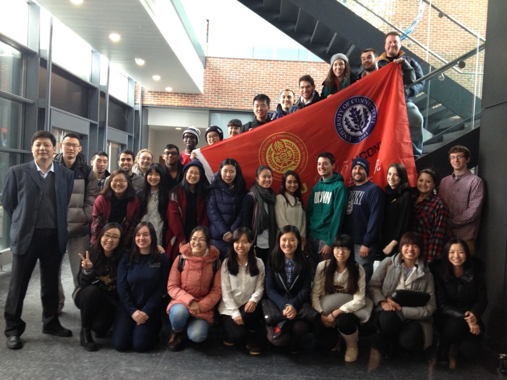 Group photo of Peking University Students at the UConn School of Pharmacy