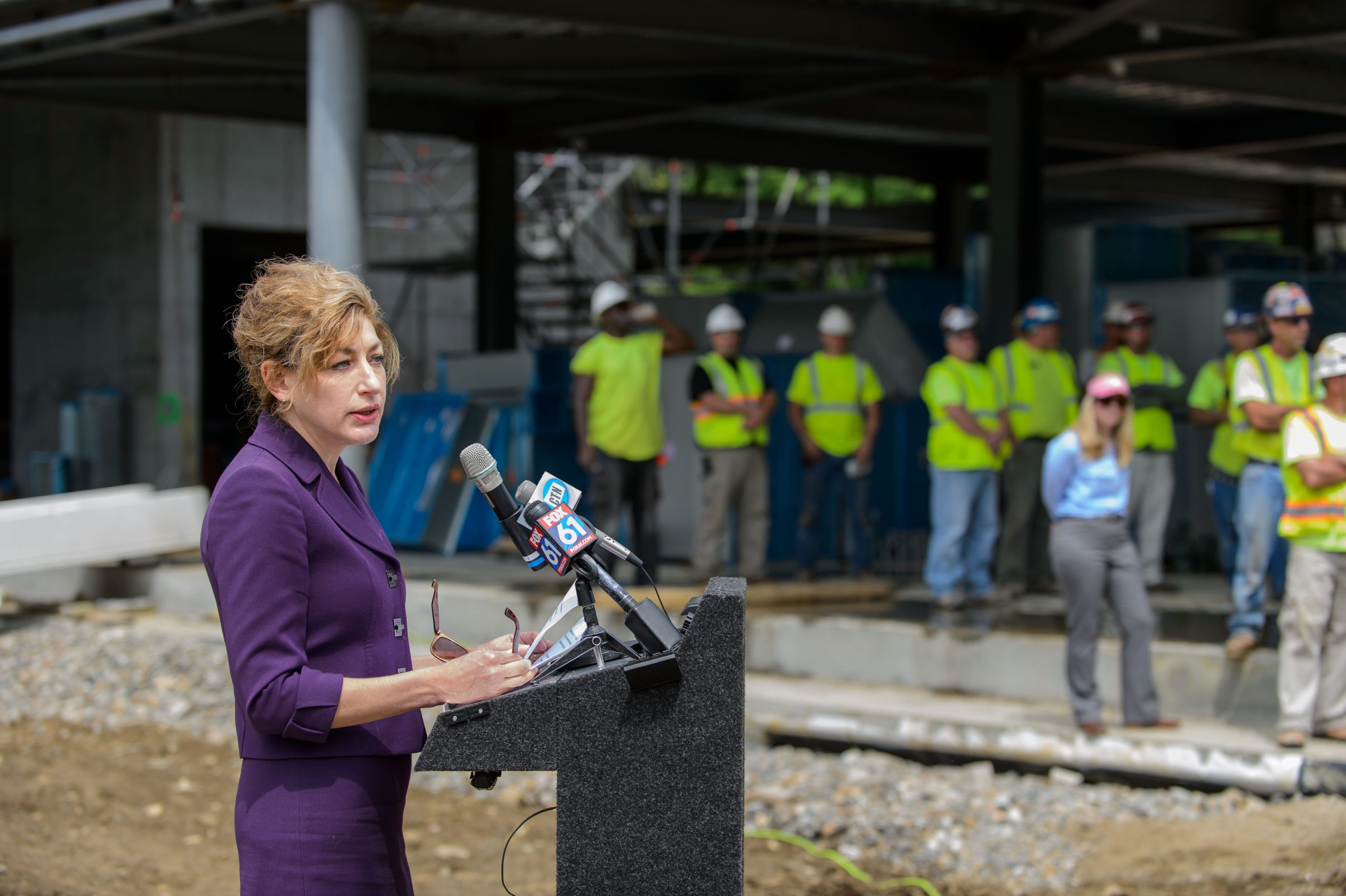 President Susan Herbst speaks during the topping off ceremony of the Innovation Partnership Building on May 31, 2016. (Peter Morenus/UConn Photo)