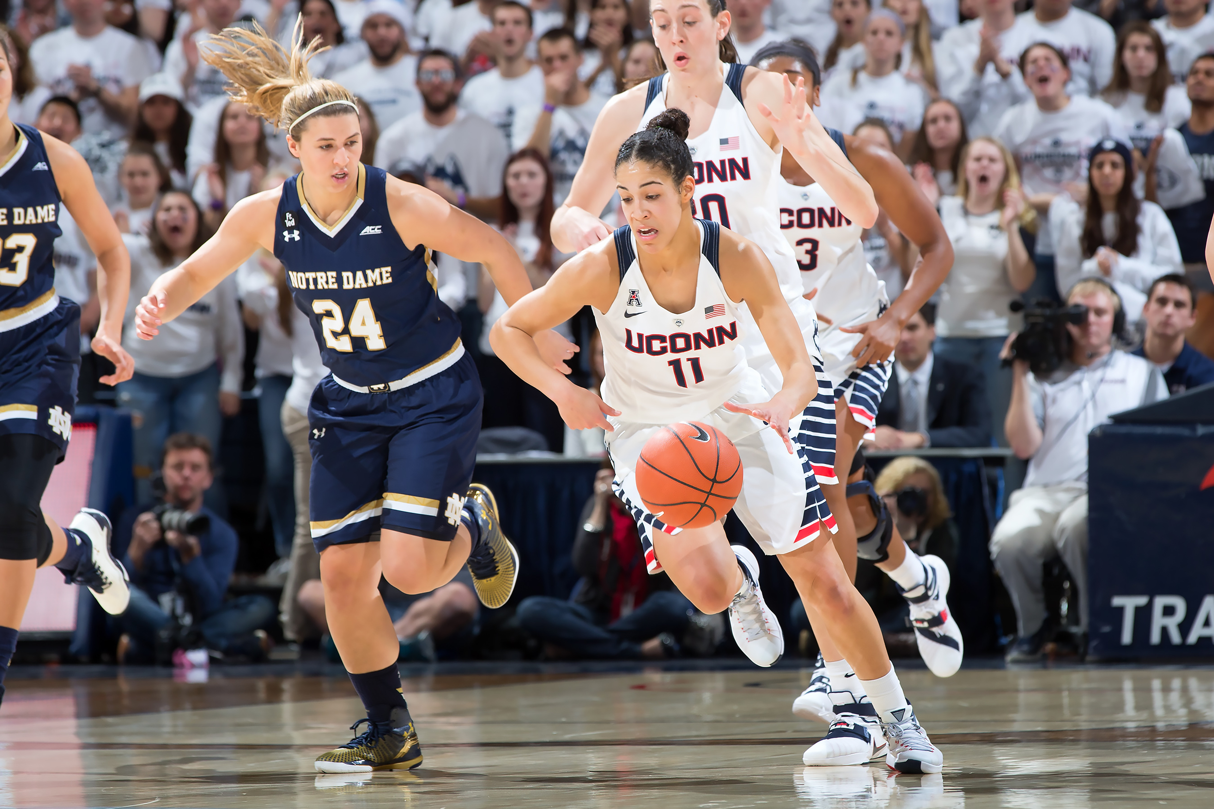 UConn's Kia Nurse on the court. Nurse has been honored in the preseason by the American Athletic Conference. (Stephen Slade '89 (SFA) for UConn)