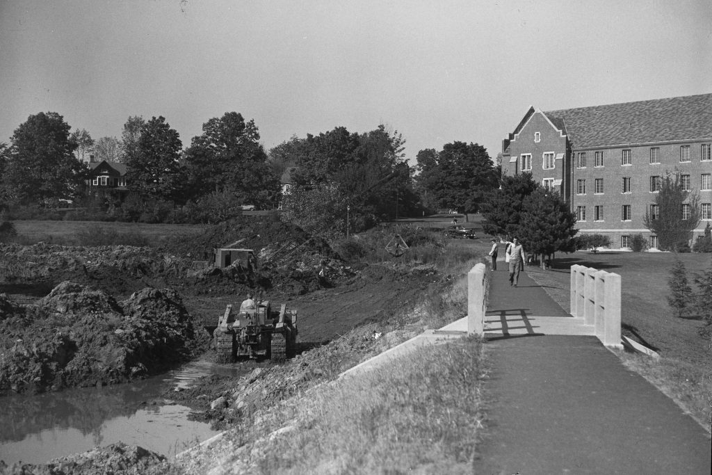 Dredging Mirror Lake in the 1940s. (Archives & Special Collections, UConn Library)