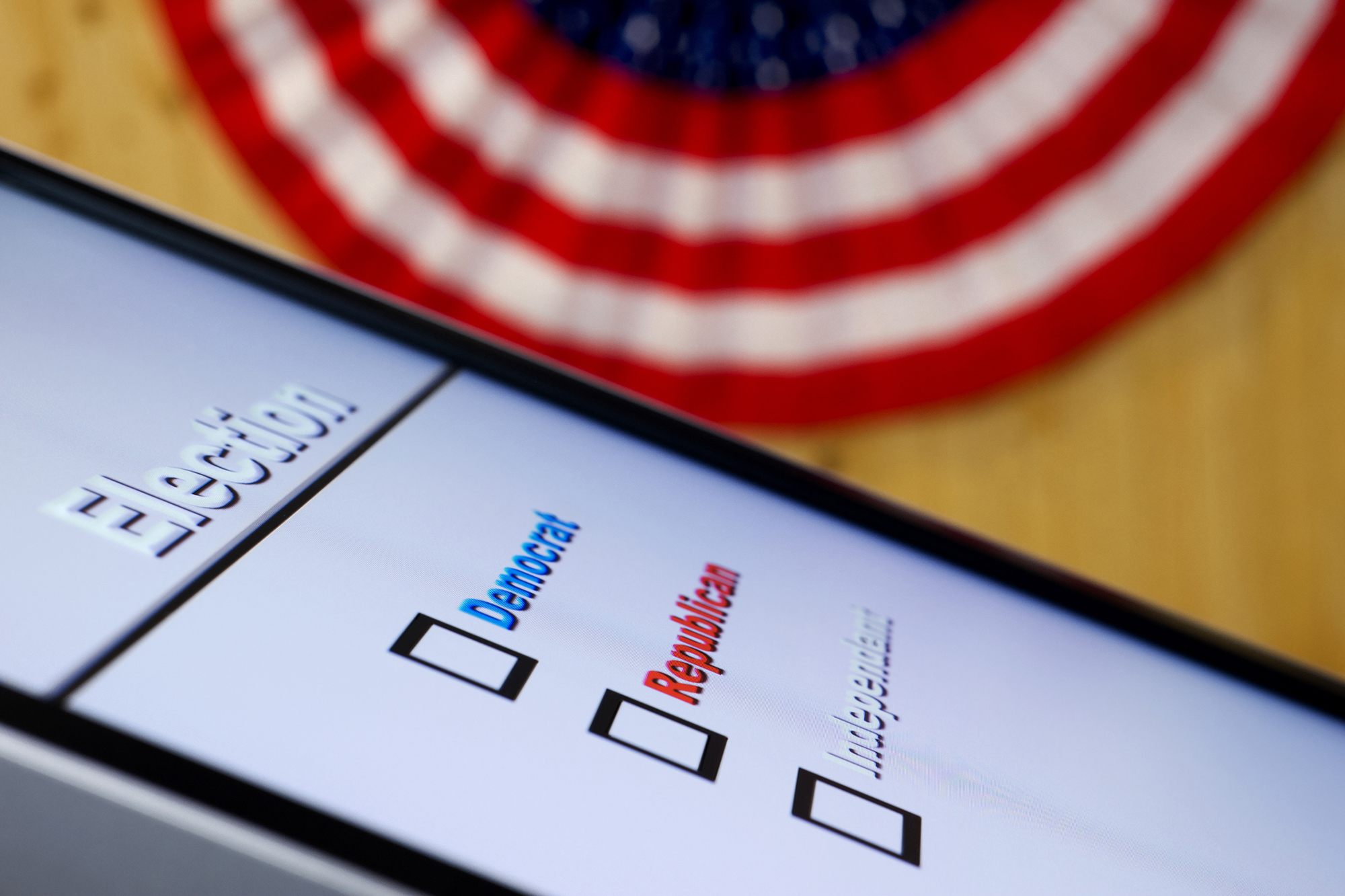 Electronic Voting. (cmannphoto/Getty Images)