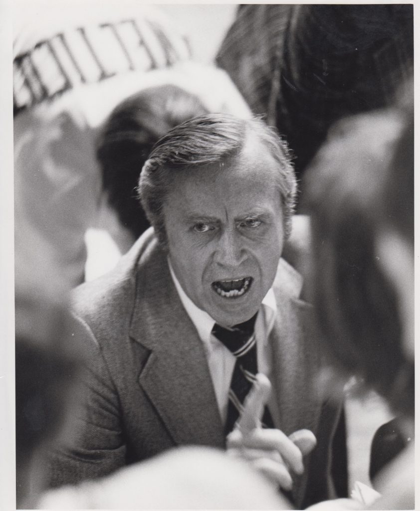 Former Basketball Coach to Receive Lifetime Achievement Award - UConn Today
