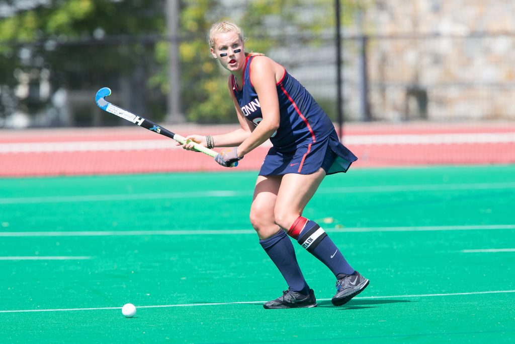 Anna Middendorf (Photo by Stephen Slade/Athletic Communications)