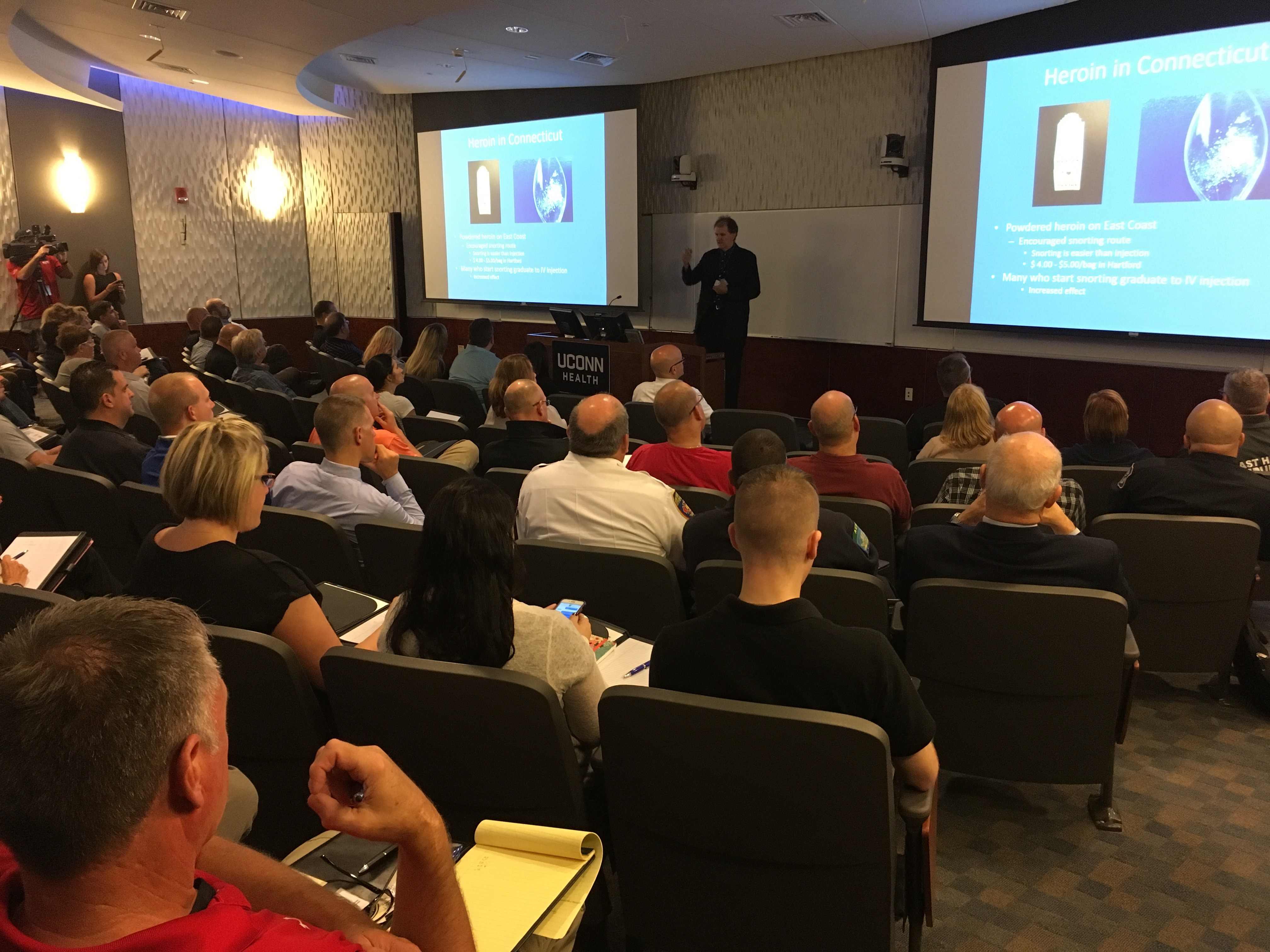 UConn Health EMS Coordinator, Peter Canning, addressing the more than 100 experts attending the statewide forum examining ways to stop the growing opioid epidemic in Connecticut (UConn Health Photo).