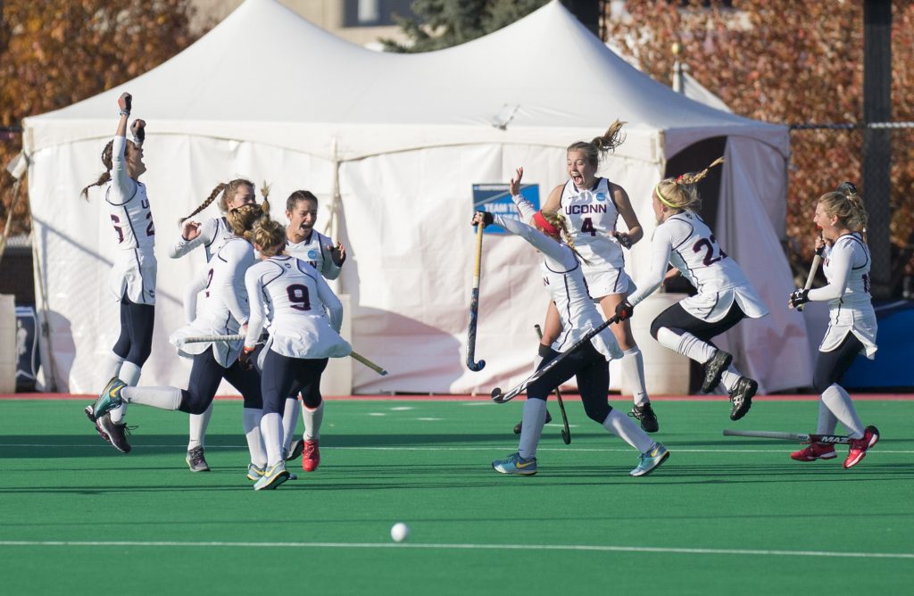 The 2017 National Championship Field Hockey Team. (Mike DeZarn/Louisville Athletics)