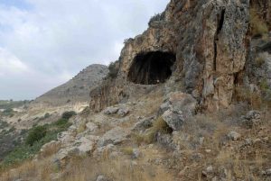 Hilazon Tachtit cave. Naftali Hilger, CC BY-NC-ND