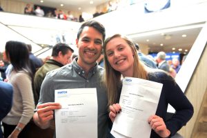 Evan Tomkiewicz and Sarah Grout at UConn Health Match Day 2018. March 16, 2018. (Kristin Wallace/UConn Health Photo)