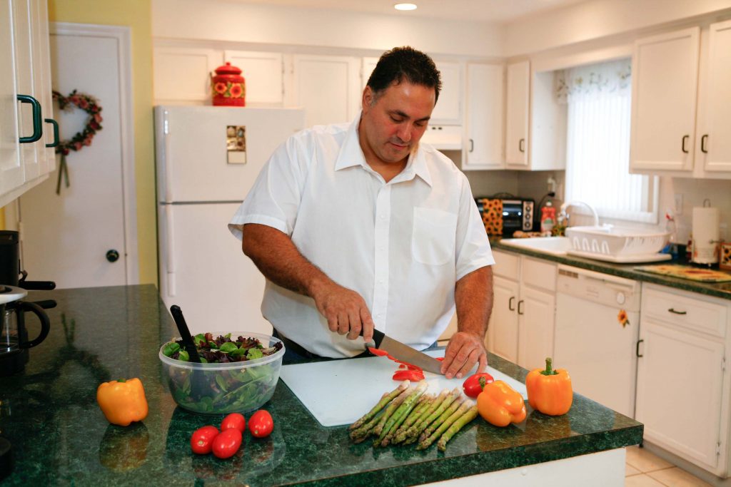 A new study by the UConn Rudd Center finds that a significant portion of adult American men report being mistreated about their weight. (UConn Rudd Center Photo)