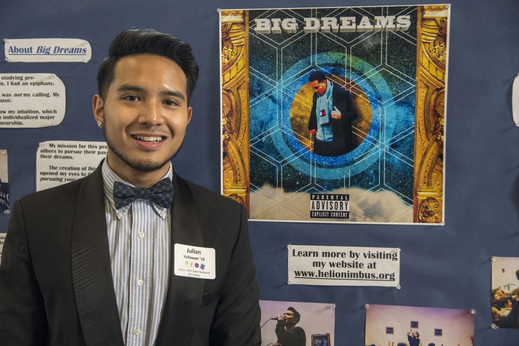 Julian Yuliawan, a senior music entrepreneurship major, at the UConn Idea Grant Year End Showcase on April 19, 2018. (Garrett Spahn/UConn Photo)