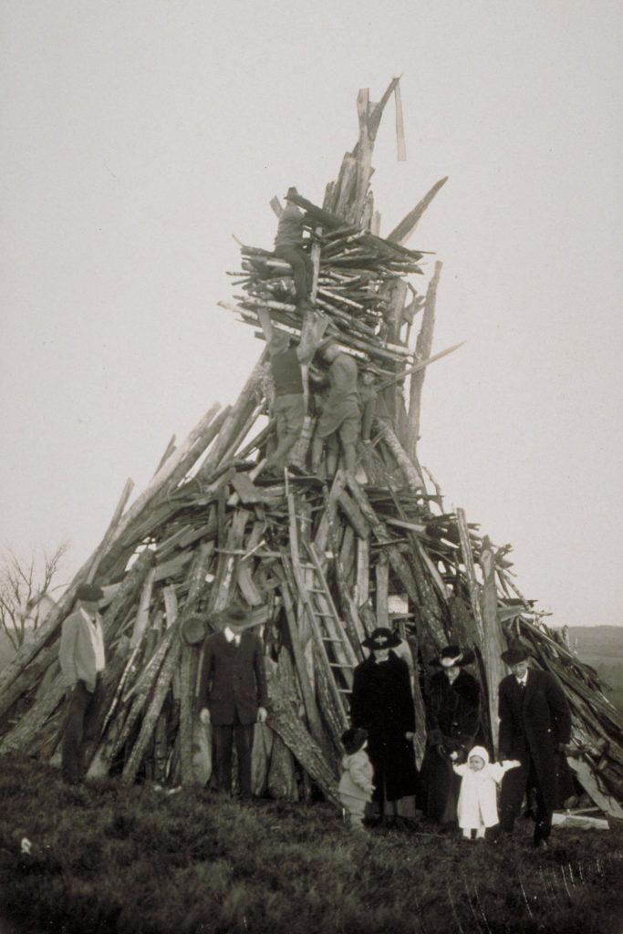 By nightfall on Armistice Day, a vast bonfire was built, leading to the burning in effigy of Kaiser Wilhelm, the defeated German leader. (University Library Archives &amp; Special Collections)