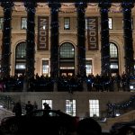 The holiday spirit was in the air as the Hartford community gathered on the front steps of the UConn Hartford Campus main building, the former Hartford Times building, for @TheiQuiltPlan’s Back to the Times Carol Sing. (Jakob Lopez 20 CLAS)/UConn Photo)