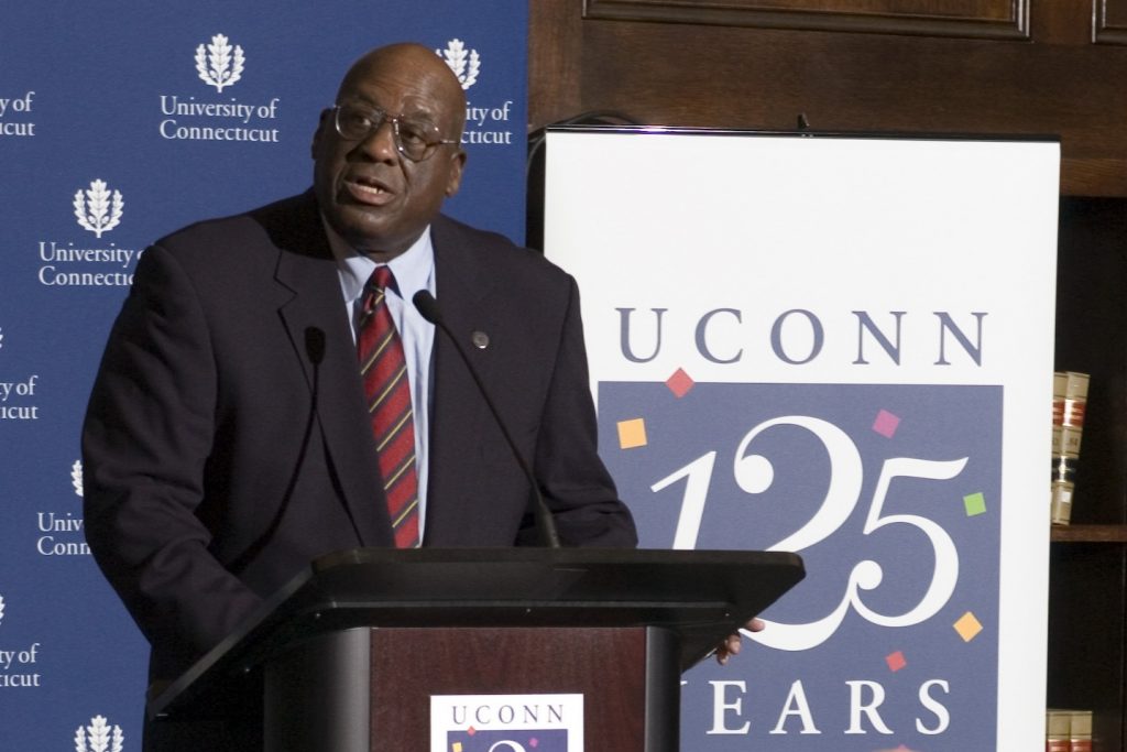 Alfred Rogers '53 (CLAS), '63 JD, speaks on campus as part of the 125th Anniversary celebrations in 2006. (UConn File Photo)