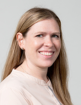 Dr. Lauren Geaney portrait