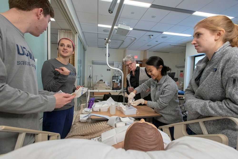 UConn nursing students in simulation