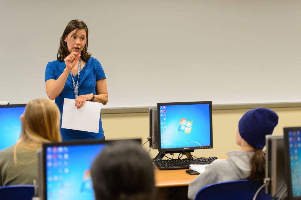 Linda Halgunseth teaches at UConn Waterbury prior to the COVID-19 pandemic; she was recently named Director of Academic Affairs for UConn Hartford.