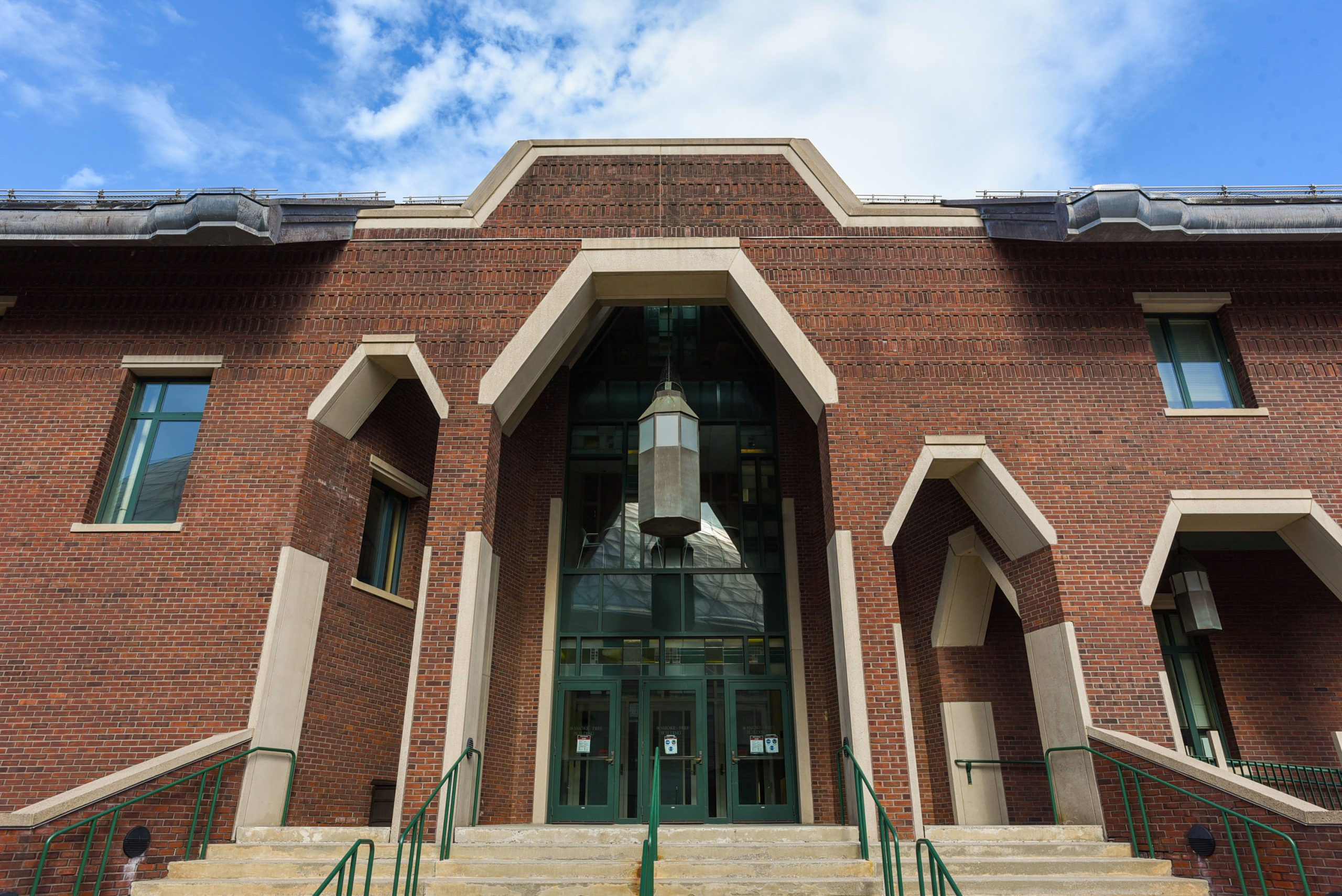 The School of Business building on October 1, 2020.