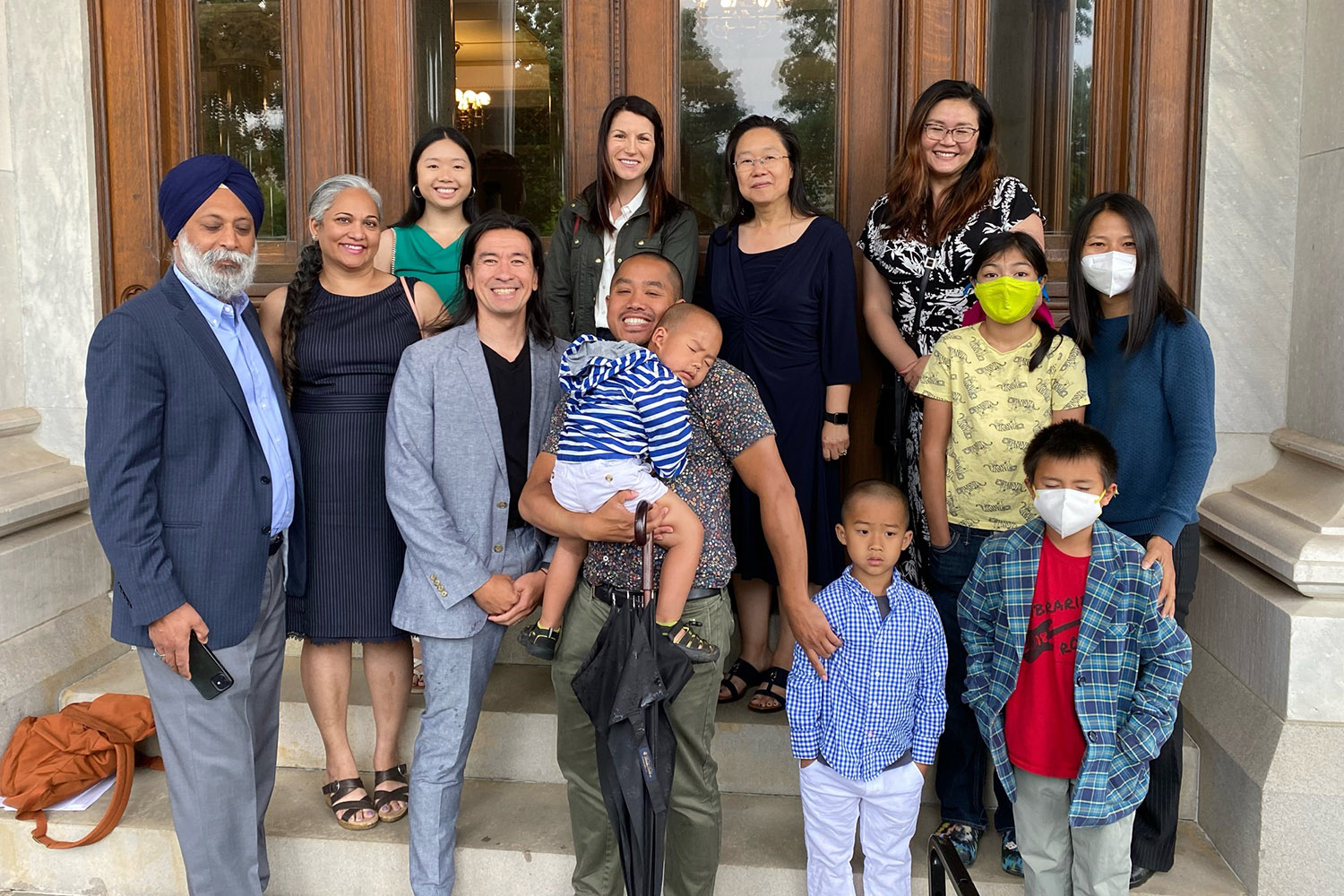 Opening Eyes and Minds UConn Experts Help Transform Connecticut K12