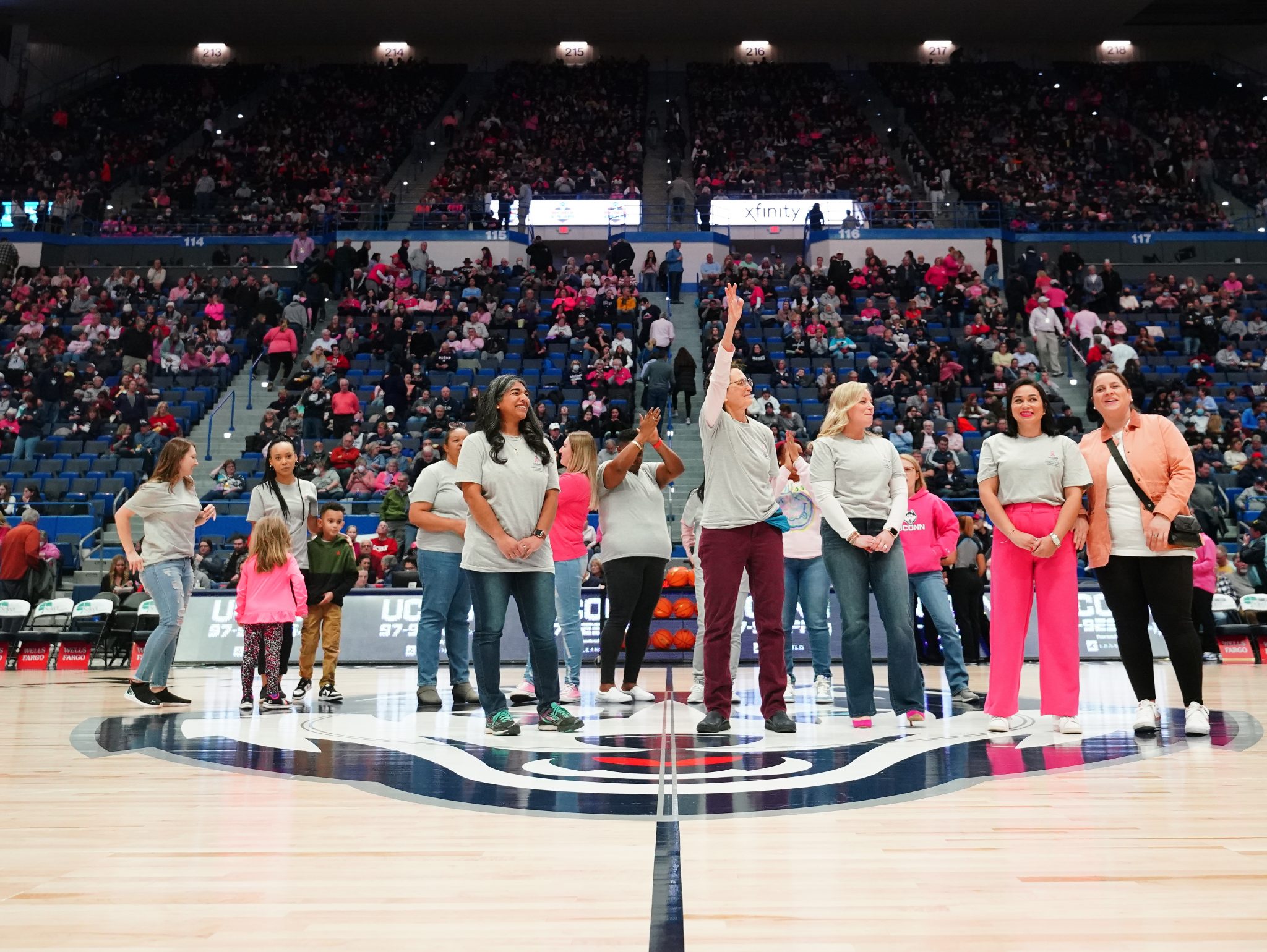 Uconn Game Day: Understanding Stadium Capacity Limits - 0t2fuf4