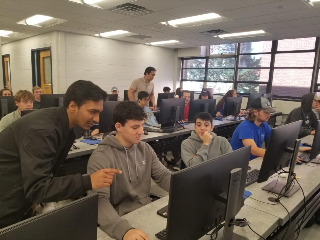 ANSYS software training ME Seniors 2023
