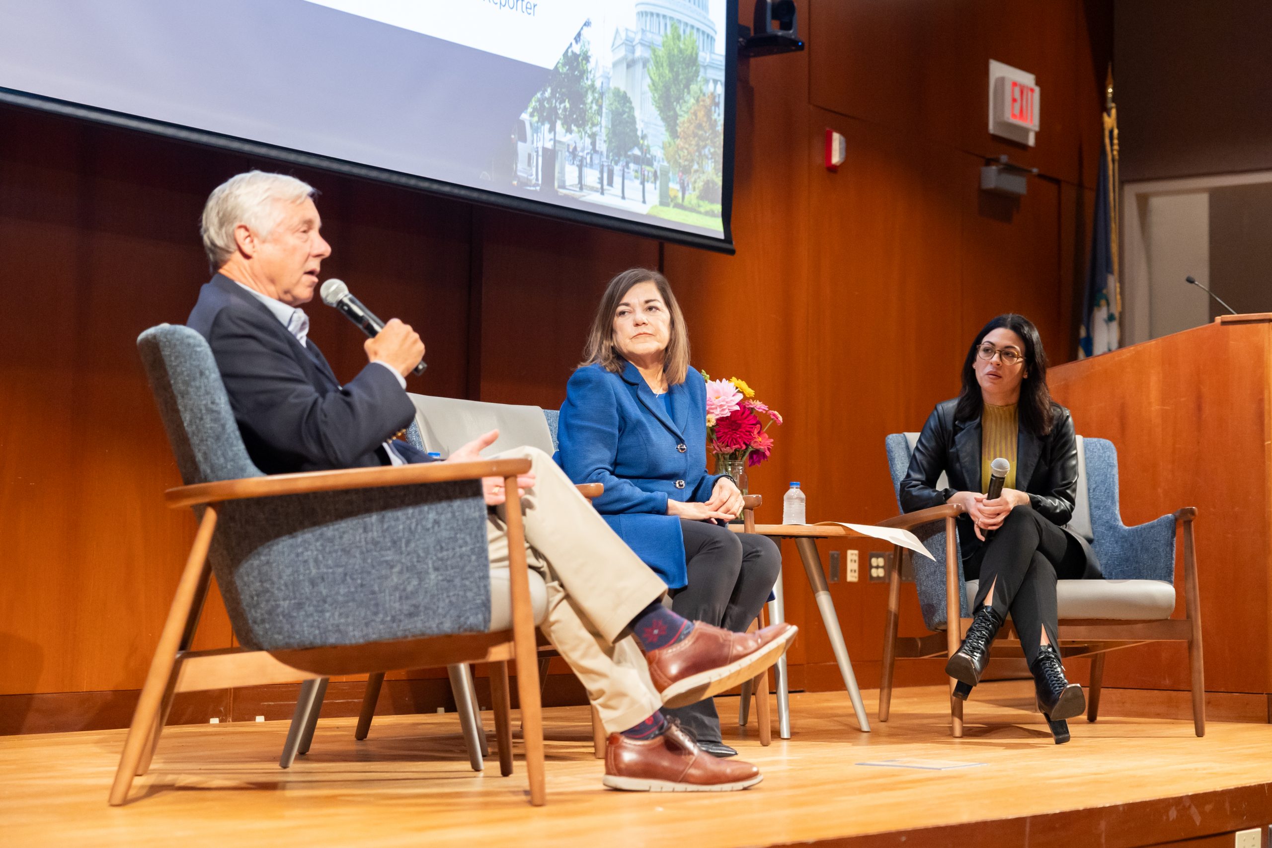 Former members of Congress Fred Upton and Loretta Sanchez participate in a discussion with NBC CT anchor and reporter Amber Diaz.