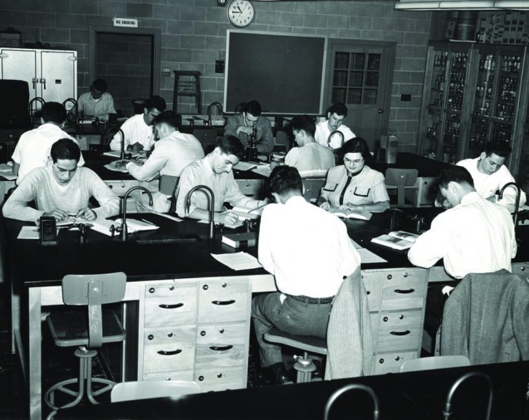 Pharmacy Students in a 1960 Lab