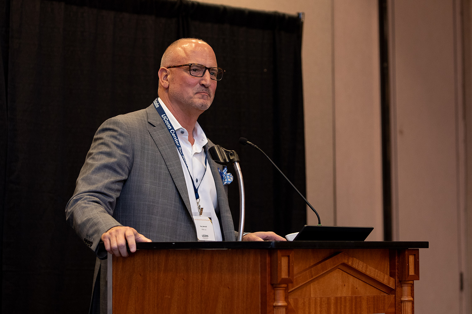 Tony Bertoldi '89, CEO of CREA, at the 2025 Real Estate Awards Banquet in Storrs. (Zack Wussow Media)