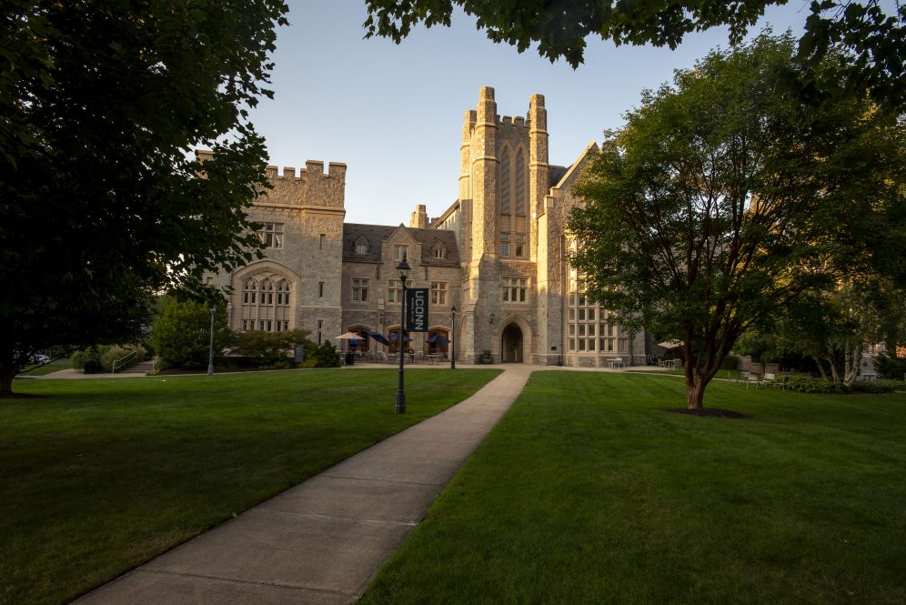 A view of the UConn Law Library.