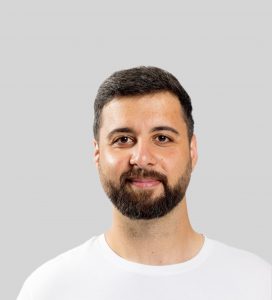 Headshot of Akshay Narula