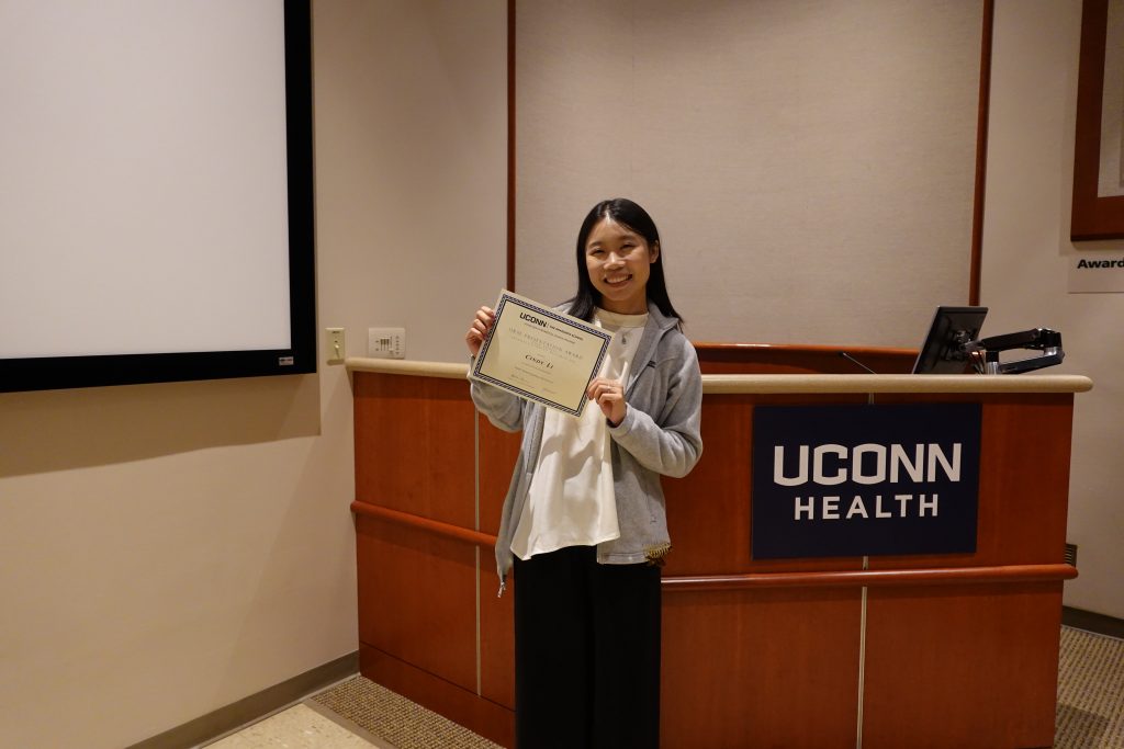Oral presentation awardee Cindy Li