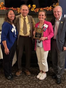 Barbara Fiano with award