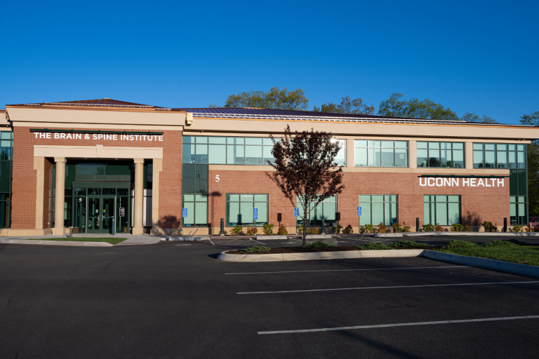 Building of the brain and spine institute