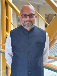 Portrait photo of Amit Savkar.
