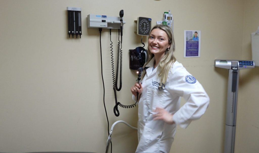 Josie Ford, Class of 2026 SOM in clinical training.